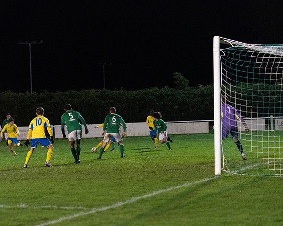 Newport Pagnell 1 [3] Rams 1 [1] (181 of 204)