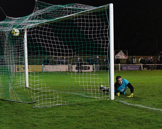 Newport Pagnell 1 [3] Rams 1 [1] (188 of 204)
