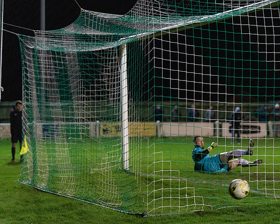 Newport Pagnell 1 [3] Rams 1 [1] (191 of 204)