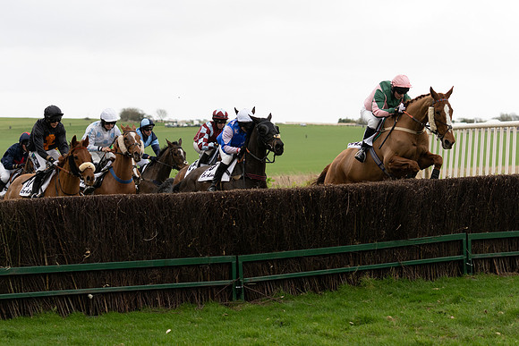 Race 4  (11 of 89)