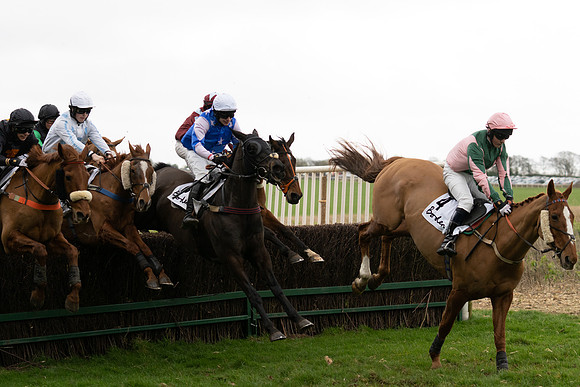Race 4  (13 of 89)