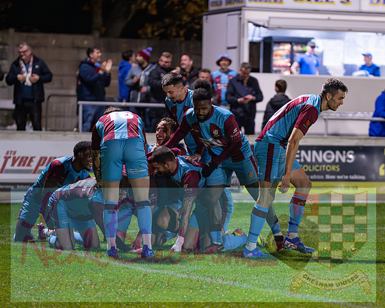 Chesham Utd 3 v 1 Chippenham Town (350 of 416)