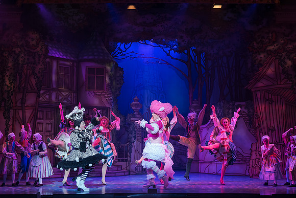 CInderella (16 of 570)
