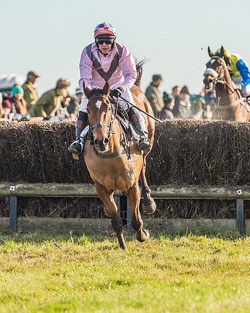 Race 3 - Barbury International Racing Club Mixed Open-36