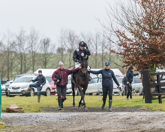 Race 2- ITM 4 and 5 year Old Flat Race Div2 (12 of 91)