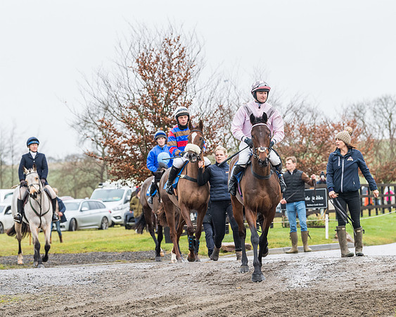 Race 2- ITM 4 and 5 year Old Flat Race Div2 (19 of 91)