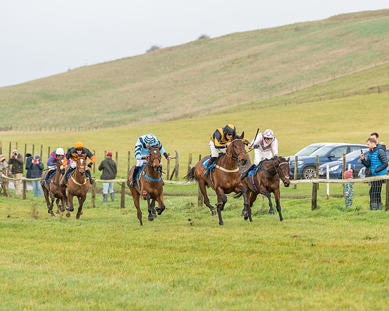 Race 2- ITM 4 and 5 year Old Flat Race Div2 (44 of 91)