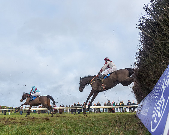 Race 6 - Jockey Club and ROR veteran Horse conditions Race. Division 2   (85 of 149)