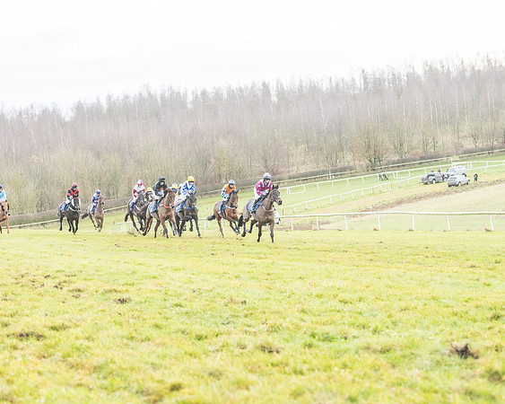 Race 6 - Jockey Club and ROR veteran Horse conditions Race. Division 2   (47 of 149)