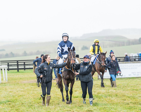 Race 4 - Jockey Club Maiden for Mares and Fillies.- (92 of 116)
