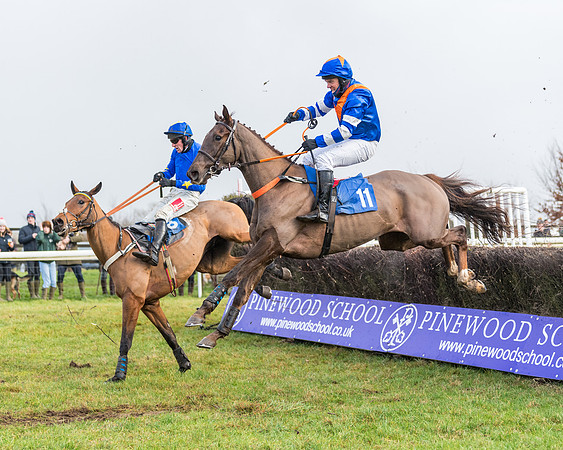 Race 3-  ITM Four and Five Year Olds open Maiden.- (102 of 134)