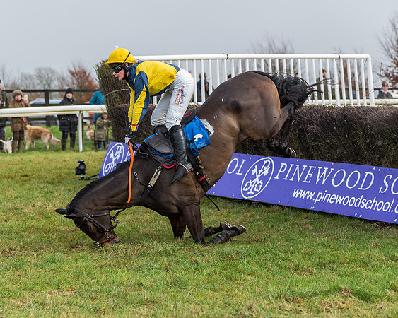 Race 3-  ITM Four and Five Year Olds open Maiden.- (93 of 134)