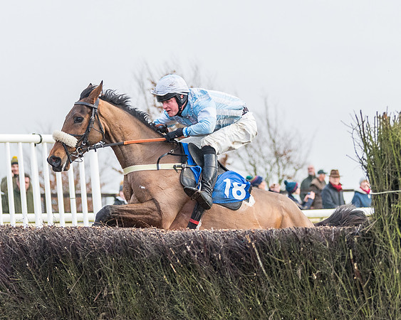 Race 3-  ITM Four and Five Year Olds open Maiden.- (84 of 134)
