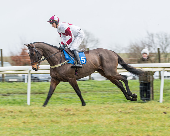Race 3-  ITM Four and Five Year Olds open Maiden.- (34 of 134)