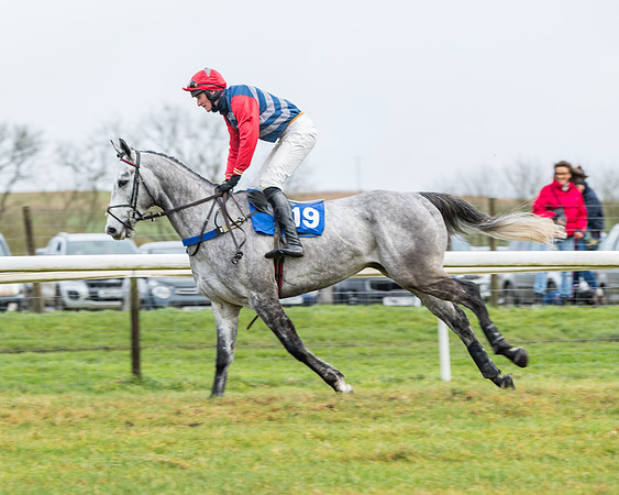 Race 3-  ITM Four and Five Year Olds open Maiden.- (23 of 134)