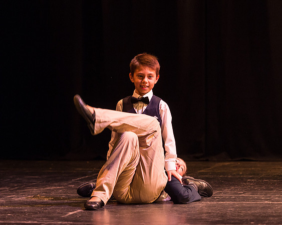 Singing in th Rain -  Friday - Act 1  (26 of 373)