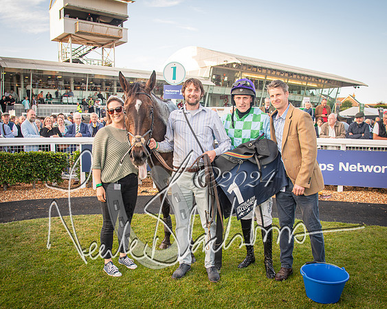 Race 5 - tipsterreviews.co.uk handicap (94 of 107)