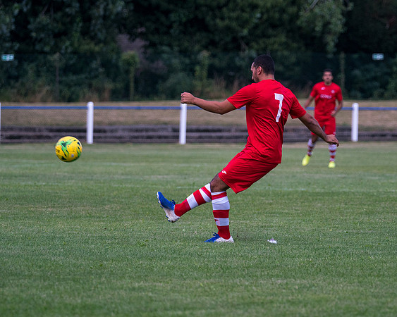 Pre season game 2 - Marlow 2 Rams 0  (14 of 170)