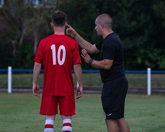 Pre season game 2 - Marlow 2 Rams 0  (22 of 170)