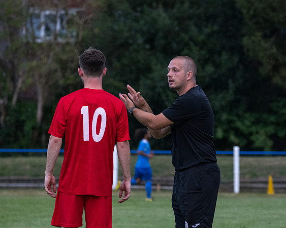 Pre season game 2 - Marlow 2 Rams 0  (23 of 170)