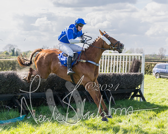 Race 3 - Novice Riders (93 of 130)