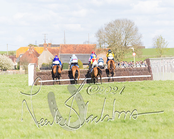 Race 2 - Maiden Race  (40 of 102)