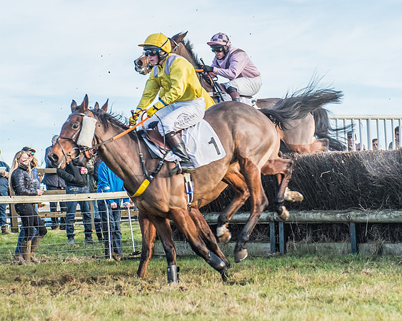 Race 5 - Red Mills Intermediate Race-38