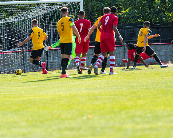 Rams 1 Poole Town 2  (253 of 335)