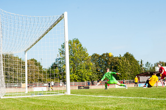 Rams 1 Poole Town 2  (297 of 335)