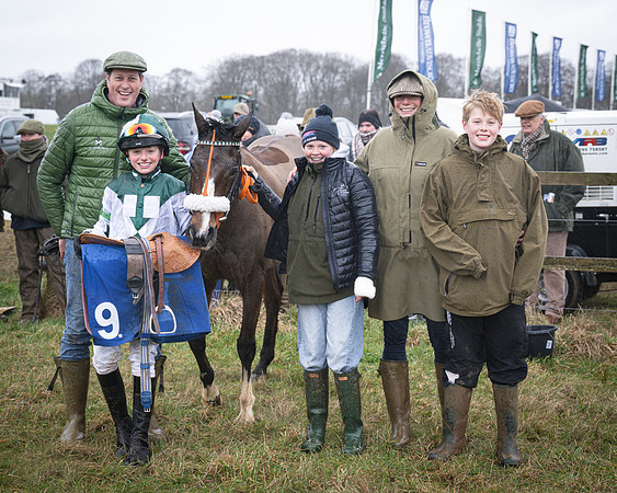 148cm Pony Race (65 of 76)