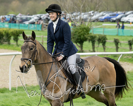 Race 2 - Six and Over Maiden  (72 of 131)