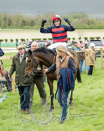 Race 2 - Six and Over Maiden  (121 of 131)
