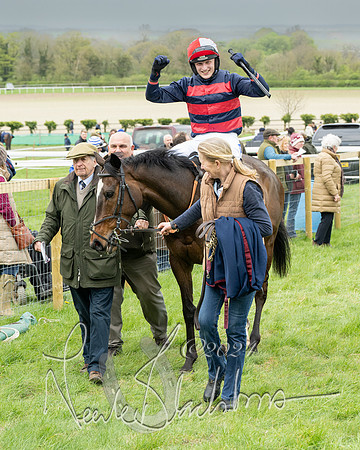 Race 2 - Six and Over Maiden  (122 of 131)