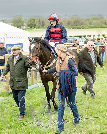 Race 2 - Six and Over Maiden  (124 of 131)