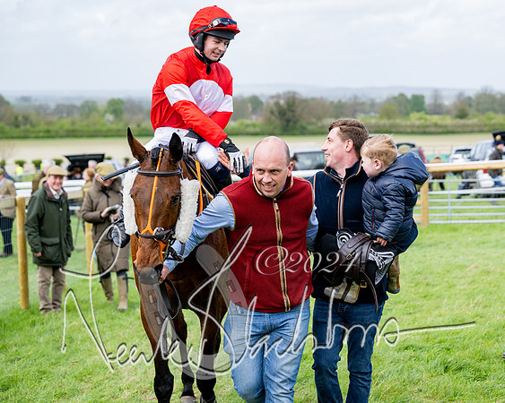 Race 3 - Jockey club ROR Veteran Horse Condidtions  (109 of 118)