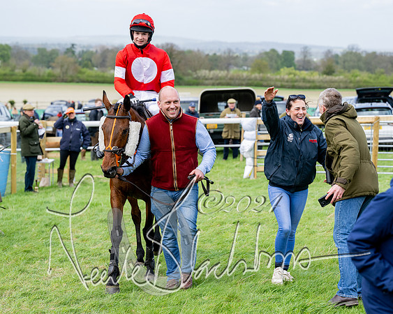 Race 3 - Jockey club ROR Veteran Horse Condidtions  (105 of 118)