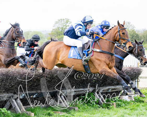 Race 6 - Novice riders (64 of 105)