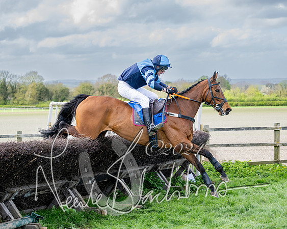 Race 6 - Novice riders (77 of 105)