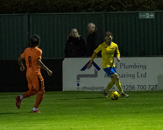Hartley Wintney 1 Rams 1  (4 of 242)