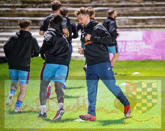 Chesham Utd 3 v 1 Chippenham Town (25 of 416)