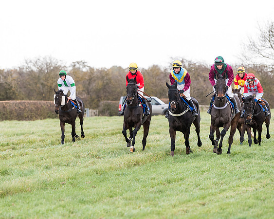 Race 2 - 3 mile maiden Div 2  (75 of 370)