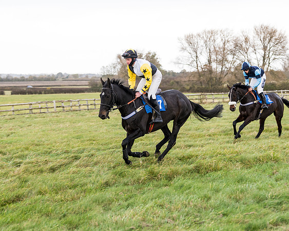 Race 2 - 3 mile maiden Div 2  (105 of 370)