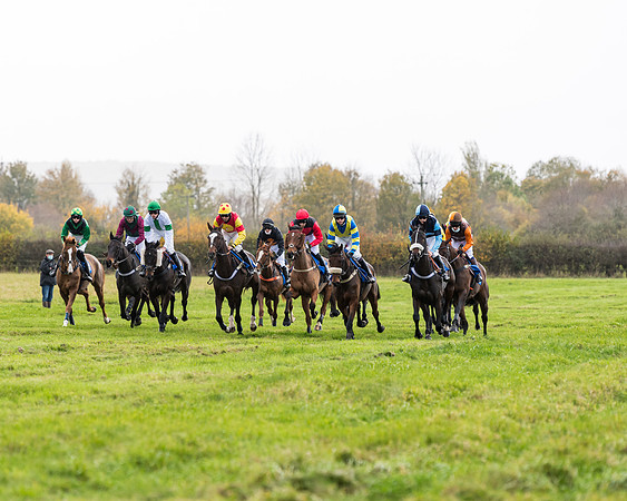 Race 2 - 3 mile maiden Div 2  (136 of 370)