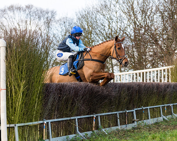 Race 3 - Novice Riders (77 of 109)