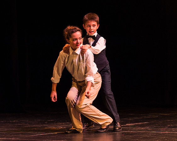 Singing in th Rain -  Thursday - Act 1  (36 of 360)