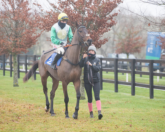 Race 3 - Young Horse maiden (33 of 93)