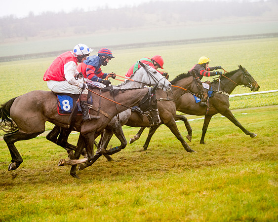Race 9 - Open Maiden Div 1  (106 of 122)