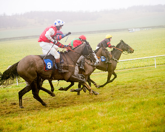 Race 9 - Open Maiden Div 1  (108 of 122)