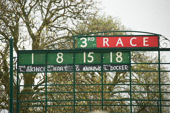 Race 3 - Ladies 1