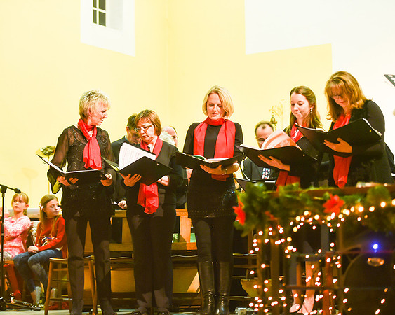 Christmas Music Evening (41 of 221).jpg
